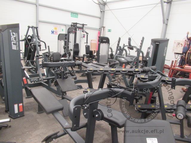 10 - Wyposażenie siłowni wg. Zestawienia