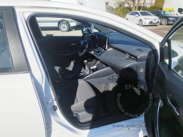 10 - Toyota Corolla 1.2 T Comfort Hatchback 2020r. WW923SK Pojazd znajduje się w firmie ARCTOS GROUP sp. z o.o. Al. Krakowska 7, 02-183 Warszawa