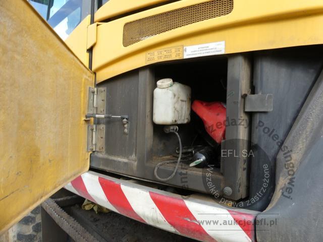 12 - EFL Finance Koparka kołowa Mecalac 714MW 2005r.