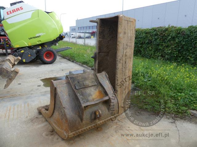 6 - EFL Finance Koparka kołowa Mecalac 714MW 2005r.