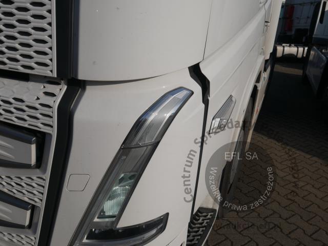 10 - VOLVO FH 500 4X2 AUTOMAT 2021r.