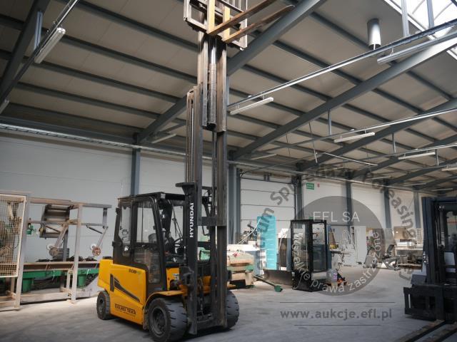 4 - Wózek widłowy elektryczny HYUNDAI 50B-9 2020r.