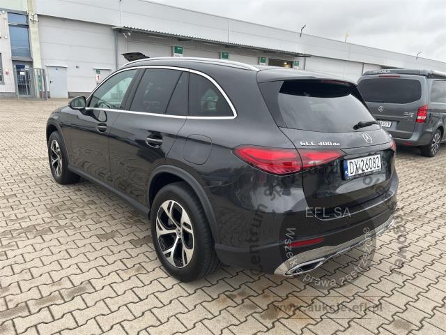 2 - MERCEDES BENZ GLC 300 DE 4-MATIC AVANTGARDE 2024r. DX26082 Magnice