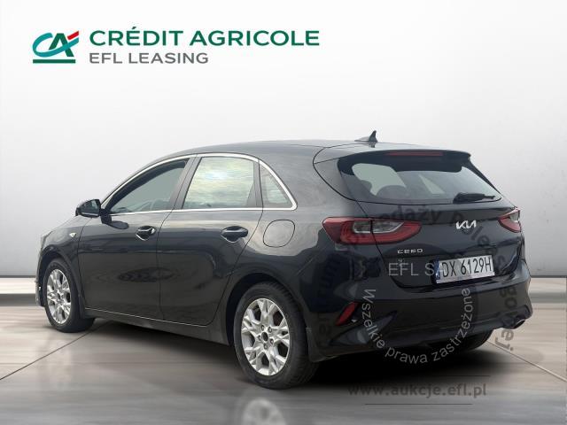 8 - EFL FINANCE KIA CEED 1.0 T-GDI 120KM HATCHBACK 2022r.