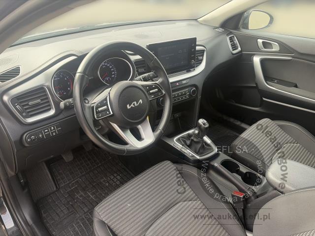 10 - EFL FINANCE KIA CEED 1.0 T-GDI 120KM HATCHBACK 2022r.