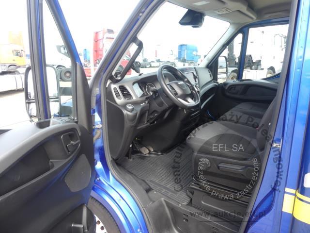 10 - IVECO / NPS 35S18 AUTOMAT 2023r.