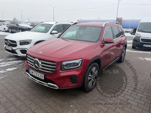 1 - MERCEDES - BENZ GLB 200 D 8G-DCT 2023r. DW7XV28 Pojazd znajduje się w firmie AACAR sp. z o.o. Jawornik 90, 32-400 Myślenice