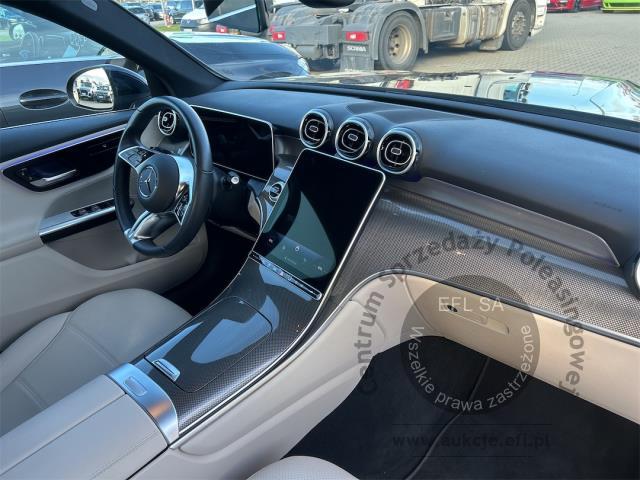 10 - MERCEDES BENZ GLC 300 DE 4-MATIC AVANTGARDE plug-in 2024r. DX29157 Magnice