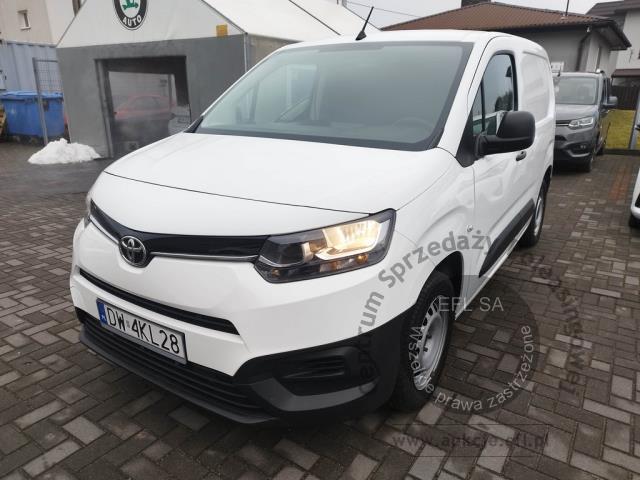 1 - Toyota Proace City 1.5 D-4D Standard  2020r. DW4KL28 UWAGA!! Pojazd znajduje się w lokalizacji: Janki, Al. Krakowska 52, 05-090 Janki