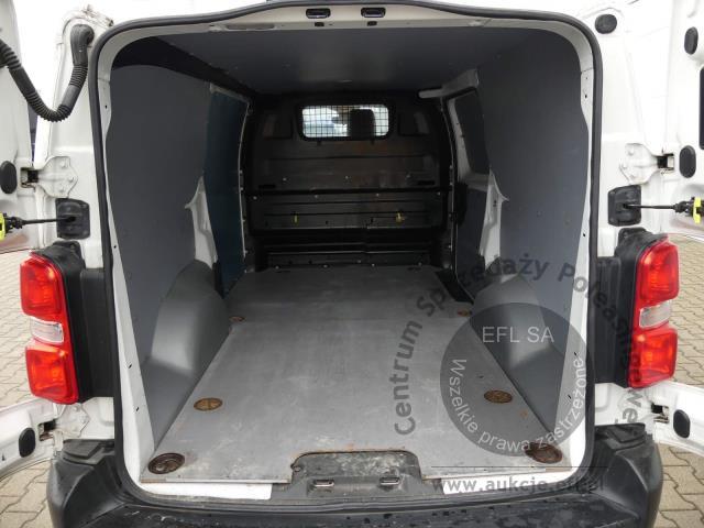 12 - Toyota Proace 2.0 D-4D Long 3,1t 2020r. DW9JJ95 Magnice