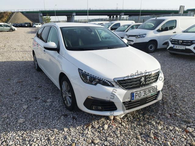 4 - Peugeot 308 SW 1.5 BlueHDi Allure Pack S&amp;S EAT8 Kombi 2021r. PO3UN30 UWAGA!! Pojazd znajduje się w lokalizacji: Janki, Al. Krakowska 52, 05-090 Janki