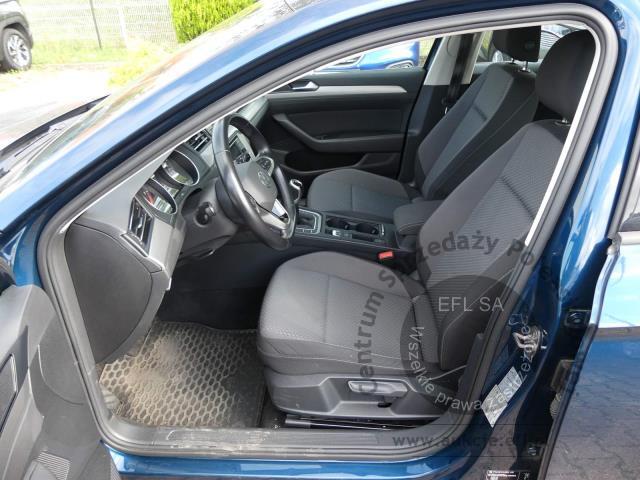 5 - Volkswagen Passat 2.0 TDI EVO Essence 2021r. PO3VN37 UWAGA!! Pojazd znajduje się w firmie AUTO MOTO CENTRUM sp. z o.o. ul. Ostrowska 328 (przy Trasie Katowickiej) 61-312 Poznań