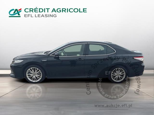 2 - TOYOTA CAMRY 2.5 HYBRID CVT EXECUTIVE 2019r.