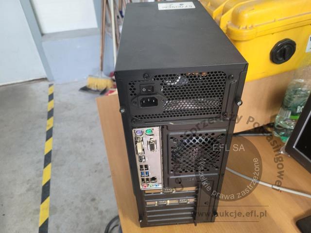 2 - Komputer stacjonarny + monitor dotykowy FEC AM-1015