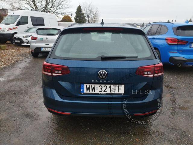 2 - Volkswagen Passat 2.0 TDI EVO Business DSG 2022r. WW321TF Pojazd znajduje się w firmie ARCTOS GROUP sp. z o.o. Al. Krakowska 7, 02-183 Warszawa