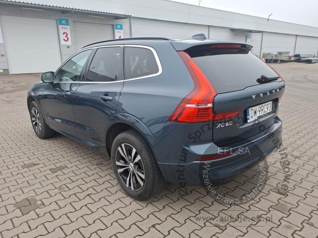 2 - Volvo XC60 B4 D AWD Momentum Pro 2021r. DW9RC93 Magnice