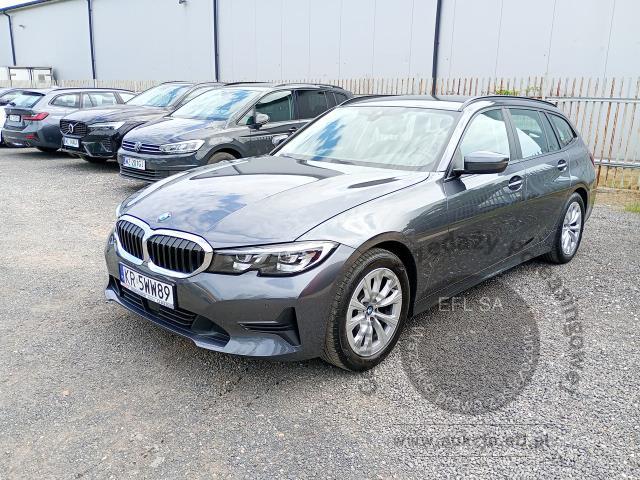 1 - BMW 318i aut 2021r. KR5WW89 Pojazd znajduje się w firmie ARCTOS GROUP sp. z o.o. Al. Krakowska 7, 02-183 Warszawa
