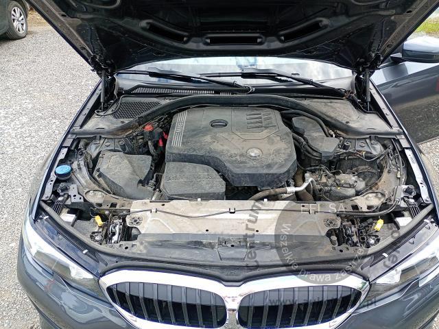 12 - BMW 318i aut 2021r. KR5WW89 Pojazd znajduje się w firmie ARCTOS GROUP sp. z o.o. Al. Krakowska 7, 02-183 Warszawa