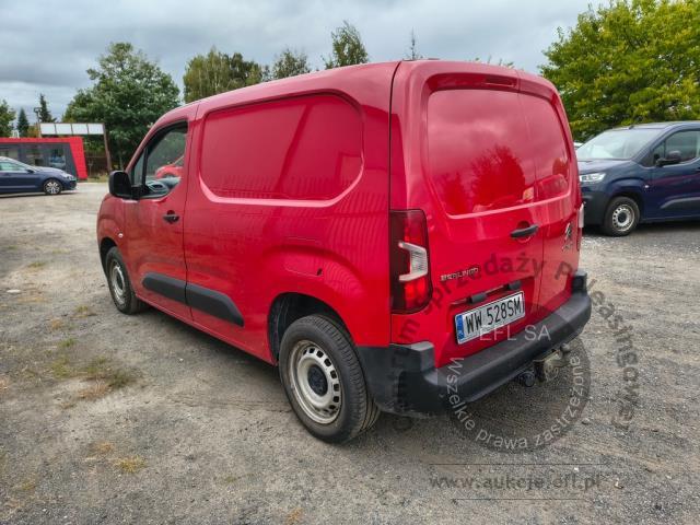 5 - Citroen Berlingo Van 1.5 BlueHDi M Clu 2021r. WW528SM UWAGA!! Pojazd znajduje się w firmie Arctos Sp. z o.o. Warszawa, Al. Krakowska 7, 02-183 Warszawa