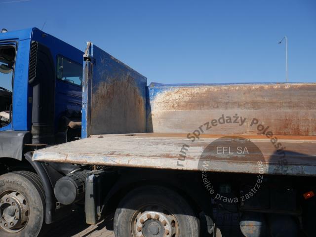 8 - RENAULT KERAX 460 DXI 8X4 2010r.