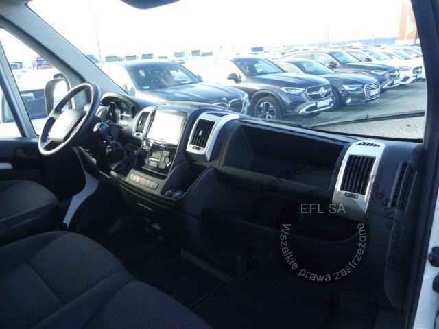14 - Peugeot Boxer 335 BlueHDi L3H2 Furgon 2023r. DW9VT45 Magnice
