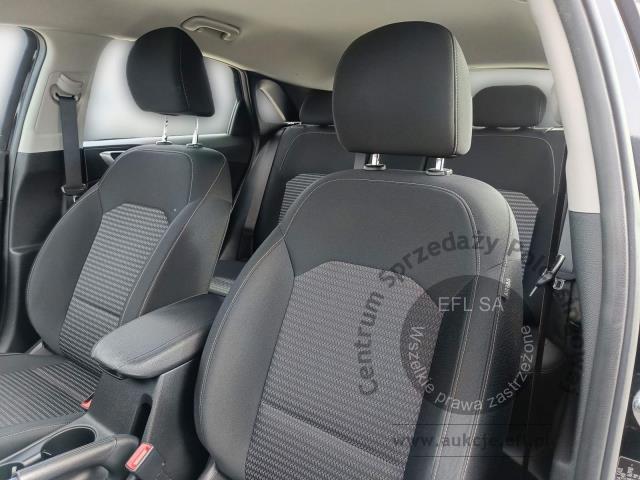 11 - EFL FINANCE KIA CEED 1.0 120KM HATCHBACK 2022r.