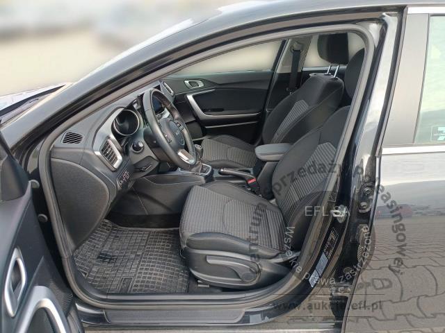 19 - EFL FINANCE KIA CEED 1.0 120KM HATCHBACK 2022r.