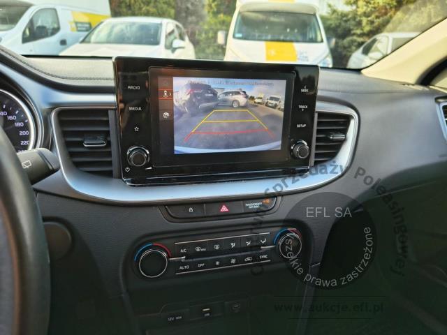 9 - Kia  Cee'd  2022r. WND1950C Pojazd znajduje się w firmie ARCTOS GROUP sp. z o.o. Al. Krakowska 7, 02-183 Warszawa