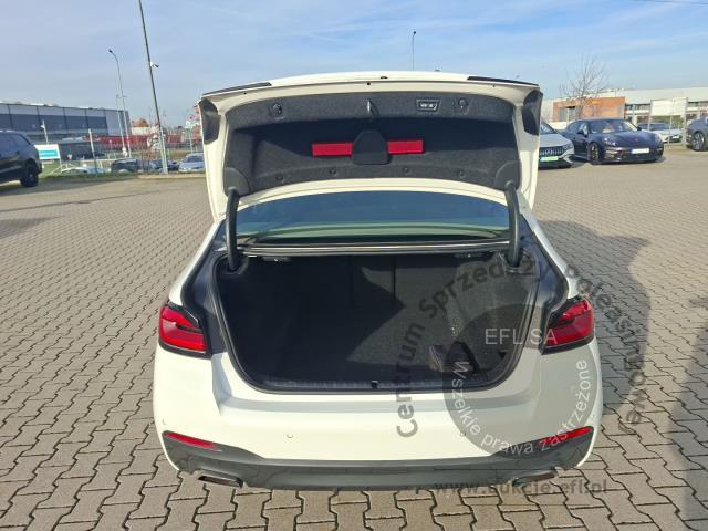 8 - BMW 520d xDrive mHEV 2021r. SK346WA Magnice