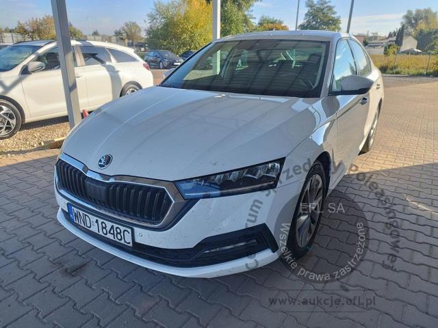 1 - Skoda Octavia 2.0 TDI Ambition 2022r. WND1848C Pojazd znajduje się w firmie ARCTOS GROUP sp. z o.o. Al. Krakowska 7, 02-183 Warszawa