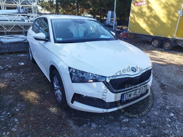 2 - Skoda Scala 1.6 TDI SCR Ambition DSG 2020r. DW4LR23 USZKODZONY Pojazd znajduje się w firmie ARCTOS GROUP sp. z o.o. Al. Krakowska 7, 02-183 Warszawa