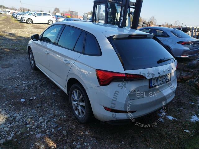 4 - Skoda Scala 1.6 TDI SCR Ambition DSG 2020r. DW4LR23 USZKODZONY Pojazd znajduje się w firmie ARCTOS GROUP sp. z o.o. Al. Krakowska 7, 02-183 Warszawa