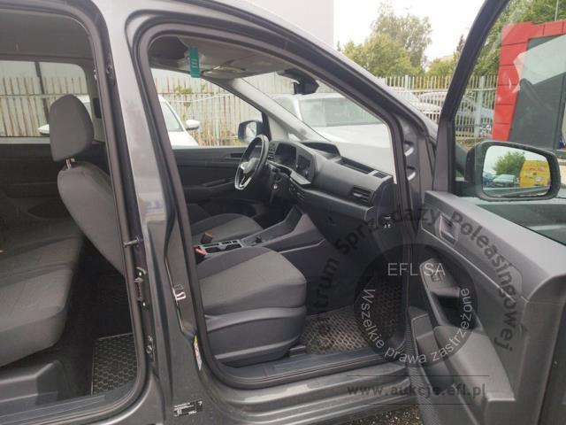 11 - Volkswagen  Caddy  2023r. DW3VT23 Pojazd znajduje się w firmie ARCTOS GROUP sp. z o.o. Al. Krakowska 7, 02-183 Warszawa