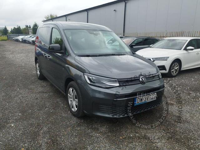 3 - Volkswagen  Caddy  2023r. DW3VT23 Pojazd znajduje się w firmie ARCTOS GROUP sp. z o.o. Al. Krakowska 7, 02-183 Warszawa