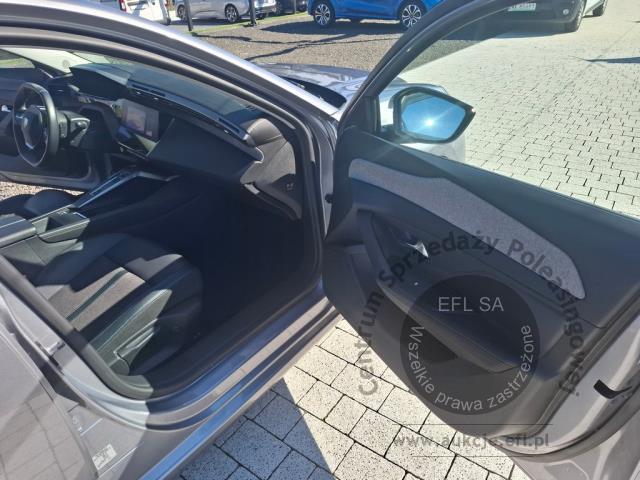 18 - PEUGEOT 308 1.5 BlueHDi Allure S&amp;S EAT 2022r. WZ959FT Pojazd znajduje się w firmie AACAR sp. z o.o. Jawornik 90, 32-400 Myślenice