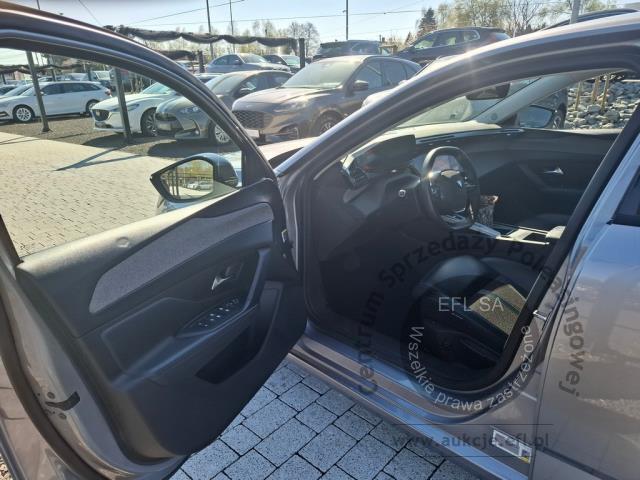 10 - PEUGEOT 308 1.5 BlueHDi Allure S&amp;S EAT 2022r. WZ959FT Pojazd znajduje się w firmie AACAR sp. z o.o. Jawornik 90, 32-400 Myślenice