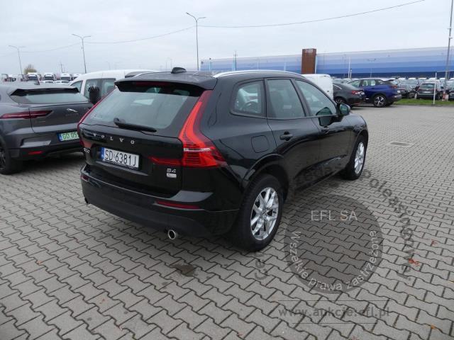 13 - VOLVO XC60 B4 D MildHybrid 2.0 197KM 2020r.