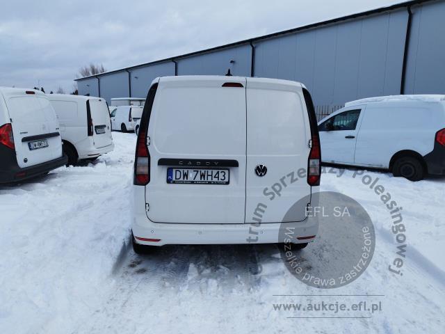 3 - Volkswagen Caddy Cargo 2.0 TDI 2023r. DW7WH43 Pojazd znajduje się w firmie ARCTOS GROUP sp. z o.o. Al. Krakowska 7, 02-183 Warszawa