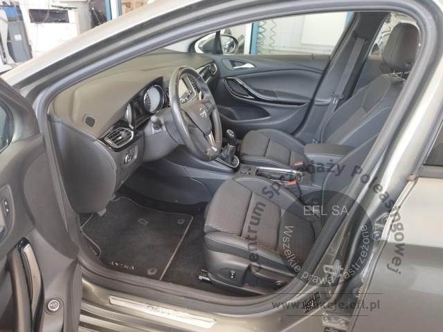 4 - Opel Astra V 1.4 T GPF Elite 2019r. KR8KW84 UWAGA!! Pojazd znajduje się w lokalizacji: Janki, Al. Krakowska 52, 05-090 Janki