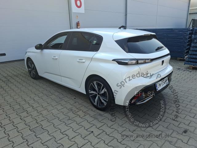 2 - Peugeot 308 1.5 BlueHDi Allure 2022r. DW6SG49 Pojazd znajduje się w firmie MDM AUTO sp. z o.o. ul. Morska 78A, 81-225 Gdynia