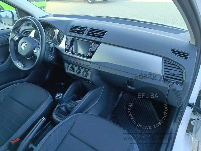 11 - Skoda Fabia 1.0 TSI Ambition 2022r. DW6TX83 Magnice