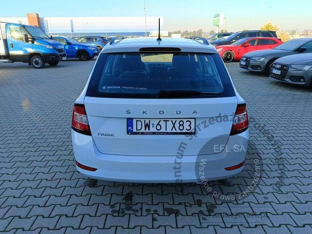 4 - Skoda Fabia 1.0 TSI Ambition 2022r. DW6TX83 Magnice