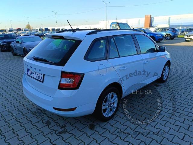 5 - Skoda Fabia 1.0 TSI Ambition 2022r. DW6TX83 Magnice