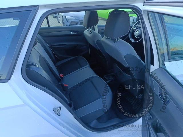 10 - Skoda Fabia 1.0 TSI Ambition 2022r. DW6TX83 Magnice