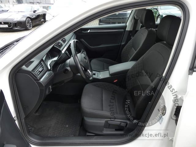 6 - Skoda Superb 2.0TDI Active Hatchback 2018r. DW4CA30 Magnice