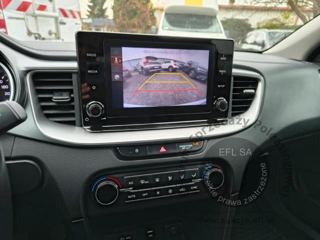 12 - Kia  Ceed 1.0 T-GDI M 2022r. WND1952C Pojazd znajduje się w firmie ARCTOS GROUP sp. z o.o. Al. Krakowska 7, 02-183 Warszawa