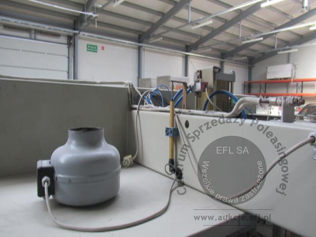 24 - Linia do prasowania odzieży - marynarek, żakietów