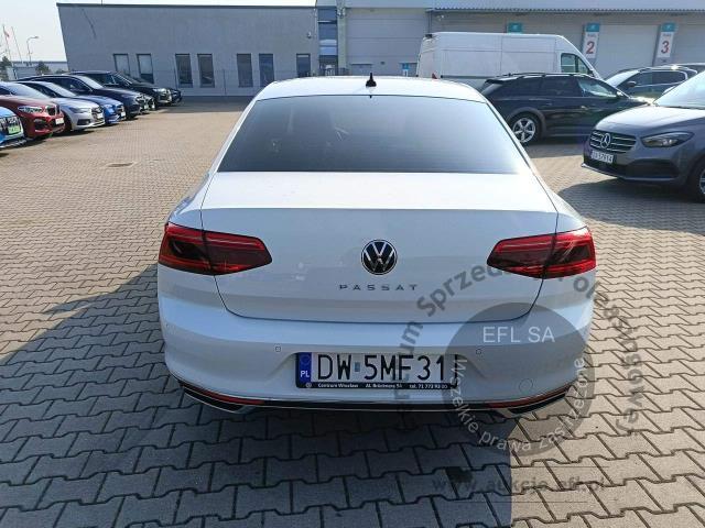 4 - Volkswagen Passat 2.0 TDI EVO Elegance 2020r. DW5MF31 Magnice