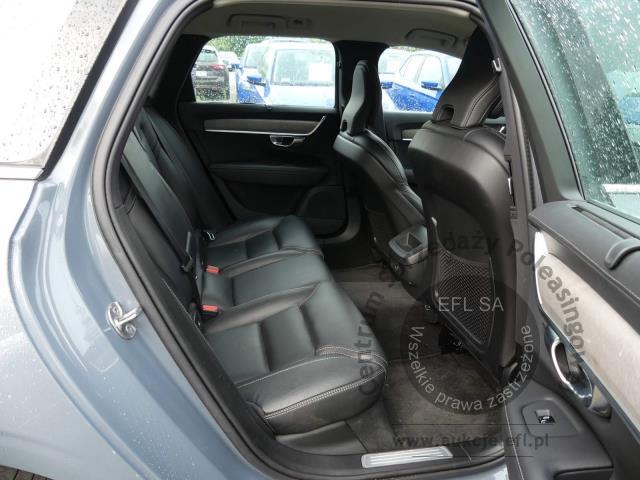 11 - Volvo V90 B5 D AWD Inscription aut 2021r. PO2XE90 UWAGA!! Pojazd znajduje się w firmie AUTO MOTO CENTRUM sp. z o.o. ul. Ostrowska 328 (przy Trasie Katowickiej) 61-312 Poznań