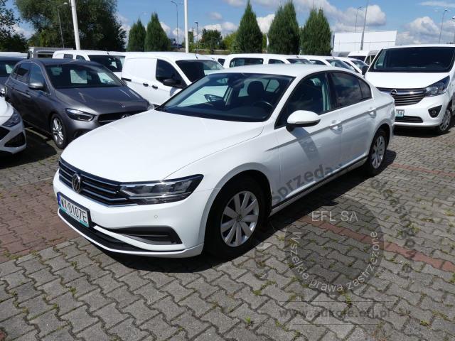 1 - Volkswagen Passat 2.0 TDI EVO Essence DSG 2021r. WX0107E UWAGA!! Pojazd znajduje się w firmie AUTO MOTO CENTRUM sp. z o.o. ul. Ostrowska 328 (przy Trasie Katowickiej) 61-312 Poznań